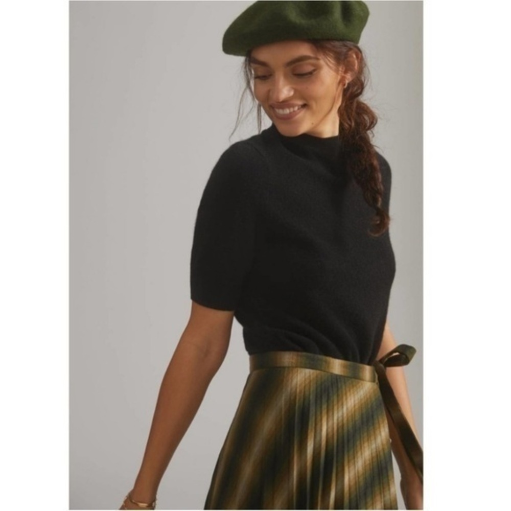 Anthropologie Black Short-Sleeve 100 cashmere
